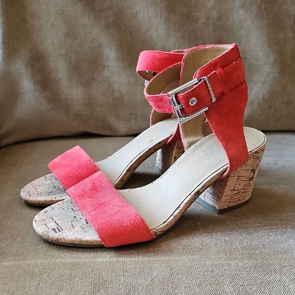 Sandals By Franco Sarto Orange Suede Size 6 In Great Condition - Picture 1 of 7